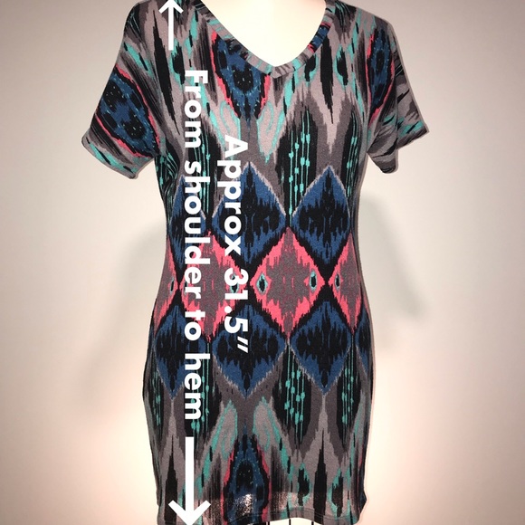 FRANCESCA’s Ikat V-Neck Short Dress ▪️sz M - Picture 2 of 6